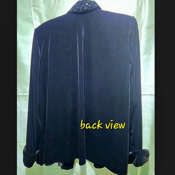 Black Velvet Jacket With Beaded Lapel By J. R. Nite - Picture 5 of 7